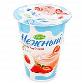Йогурт Нежный 1,2% 320г с соком клубники стакан 