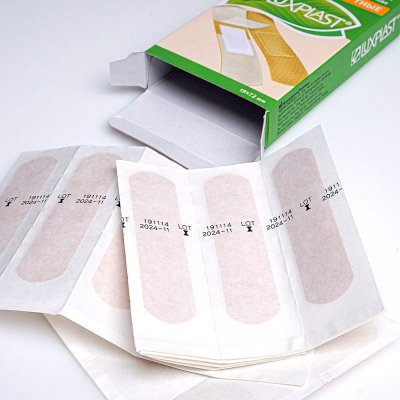 Медицинские пластыри на полимерной основе стандартные (20шт) Luxplast