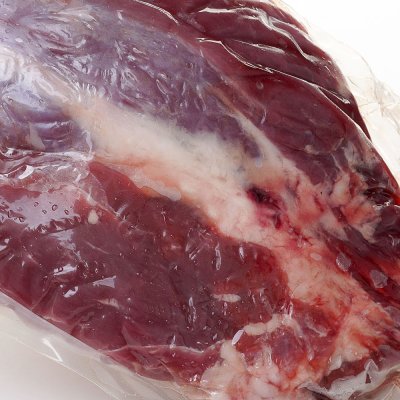 Голяшка говяжья без кости Blak Angus 0,85кг Мираторг
