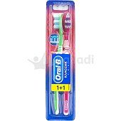 Зубная щетка ORAL-B 3 Effect Classic 40 средняя 1+1