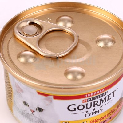 Корм для кошек GourmeT Gold 85г нежная начинка с лососем