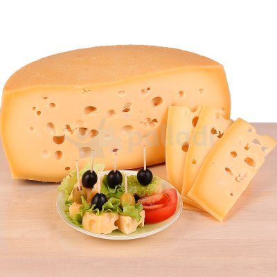 Сыр Маасдам 300г Кобрино